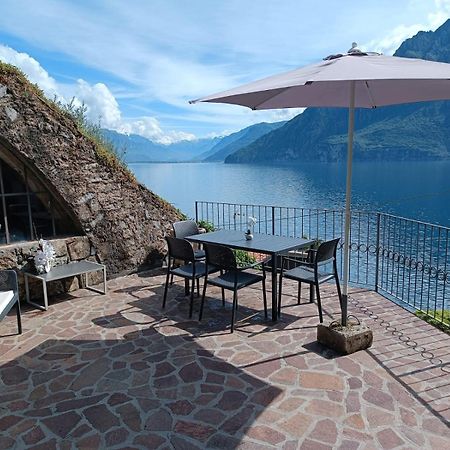 Studio Zu - Lakeside Apartment Riva di Solto Ngoại thất bức ảnh