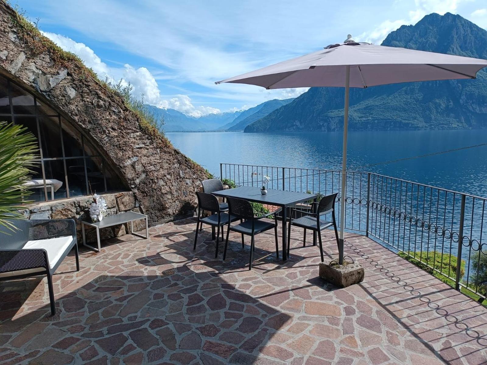 Studio Zu - Lakeside Apartment Riva di Solto Ngoại thất bức ảnh